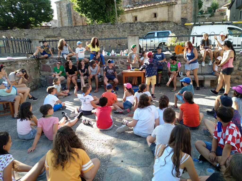 Actua Campamentos - Barbadillo Fun Camp - Sierra de la Demanda